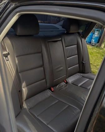 Audi A4 cena 13900 przebieg: 254000, rok produkcji 2001 z Staszów małe 211